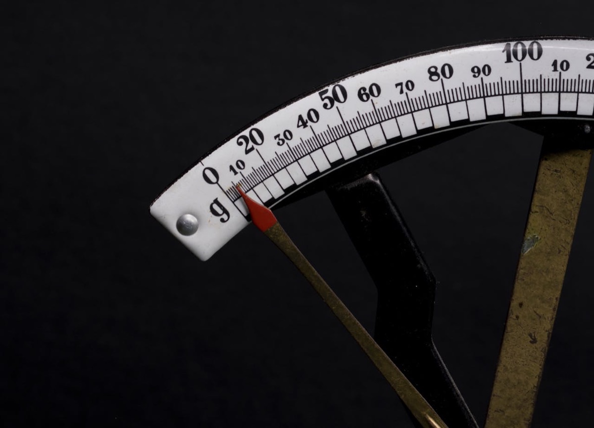 Precision angle-measuring tools used for calibration